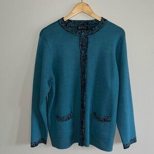 Castle Of Ireland Buttoned Wool Blend Cardigan